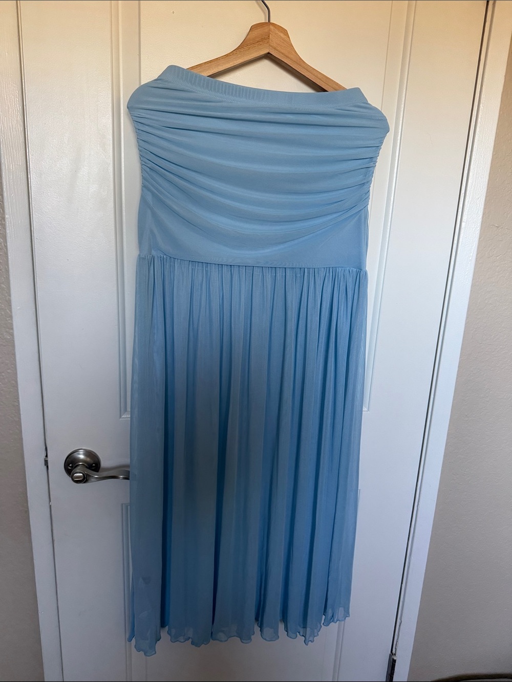 NWOT SHEIN Light Blue Strapless Pleated skirt/dress
